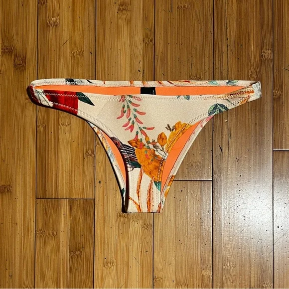 Triangl Swim Floral Neoprene Bikini Bottoms Size M - Picture 2 of 11
